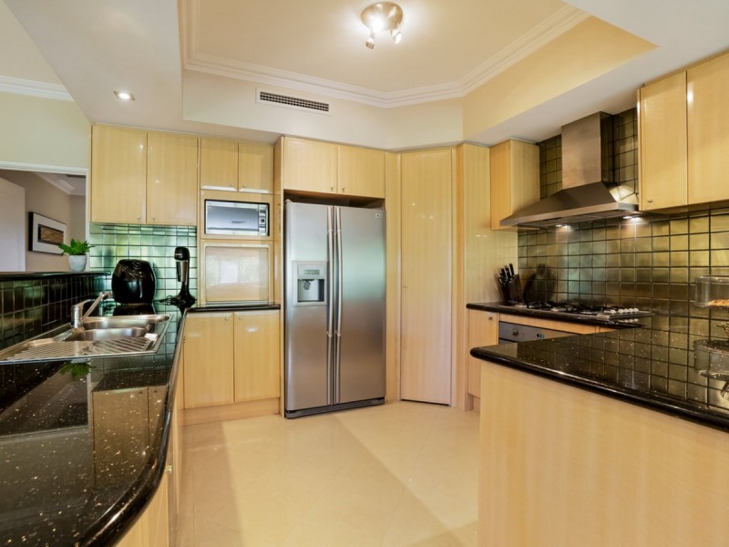 2/103 Royal Street, East Perth WA 6004