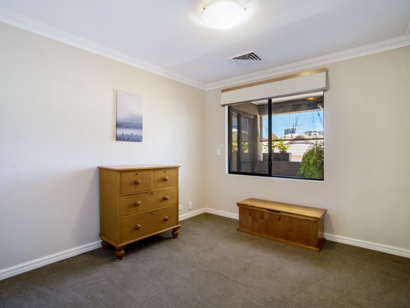 2/103 Royal Street, East Perth WA 6004