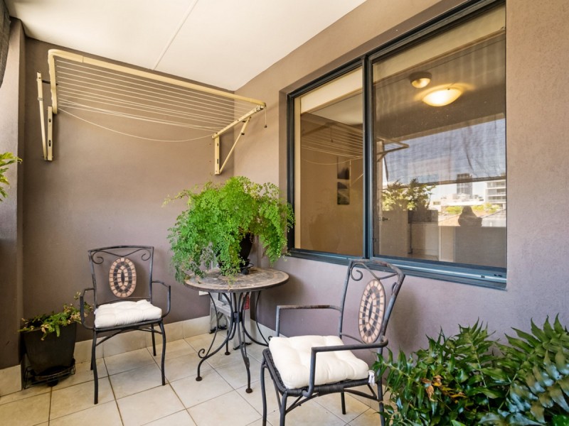 2/103 Royal Street, East Perth WA 6004