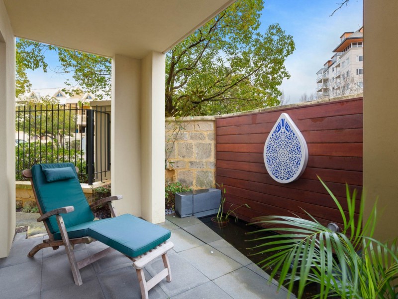 1/24 Constitution Street, East Perth WA 6004