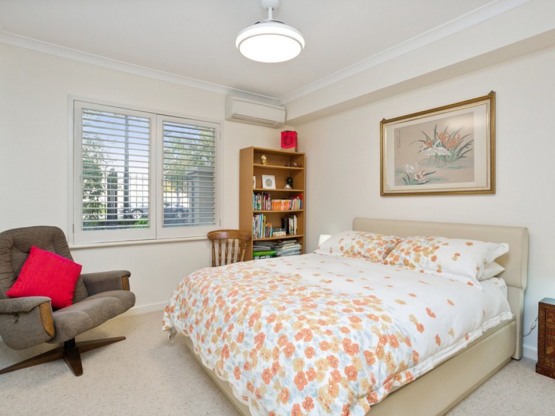 1/24 Constitution Street, East Perth WA 6004