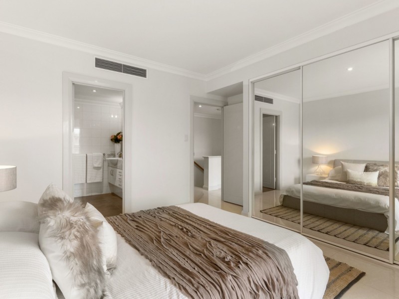 25/20 Royal Street, East Perth WA 6004