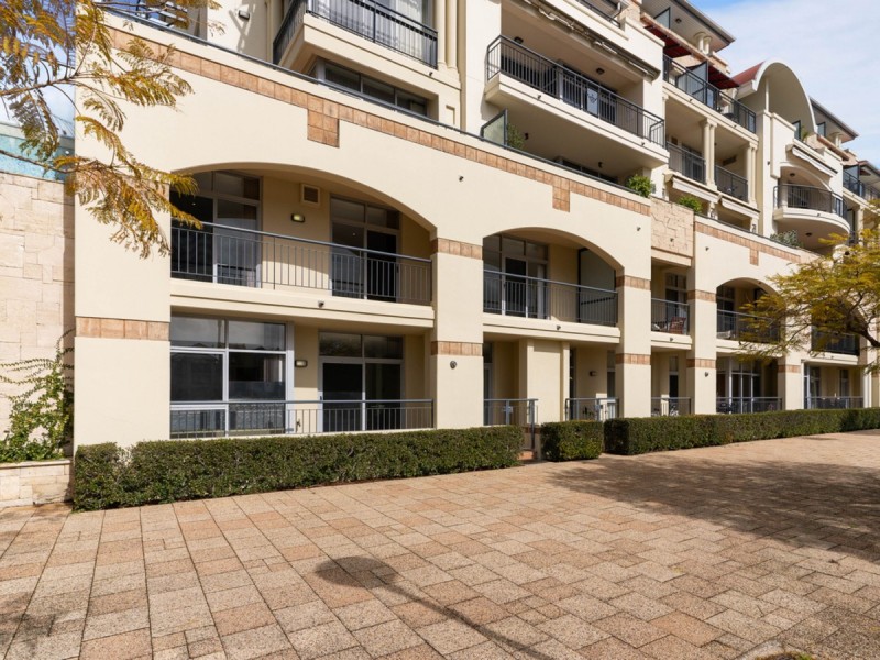 25/20 Royal Street, East Perth WA 6004