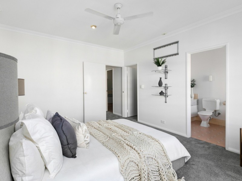 11 Little Shenton Lane, Northbridge WA 6003