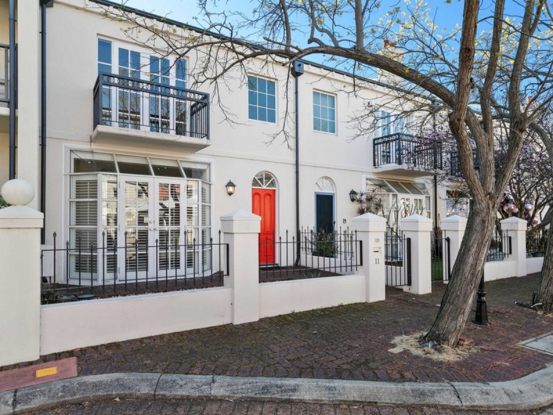 11 Little Shenton Lane, Northbridge WA 6003