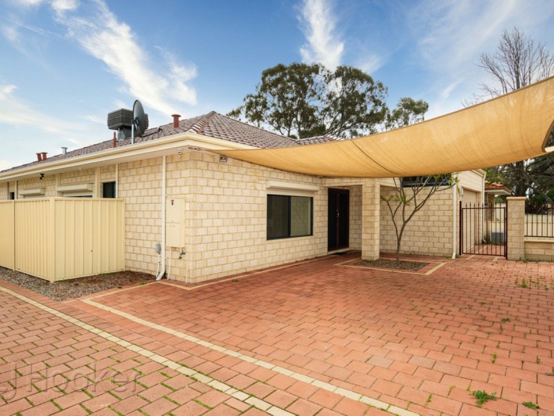 1/15 Queen Street, Bentley WA 6102