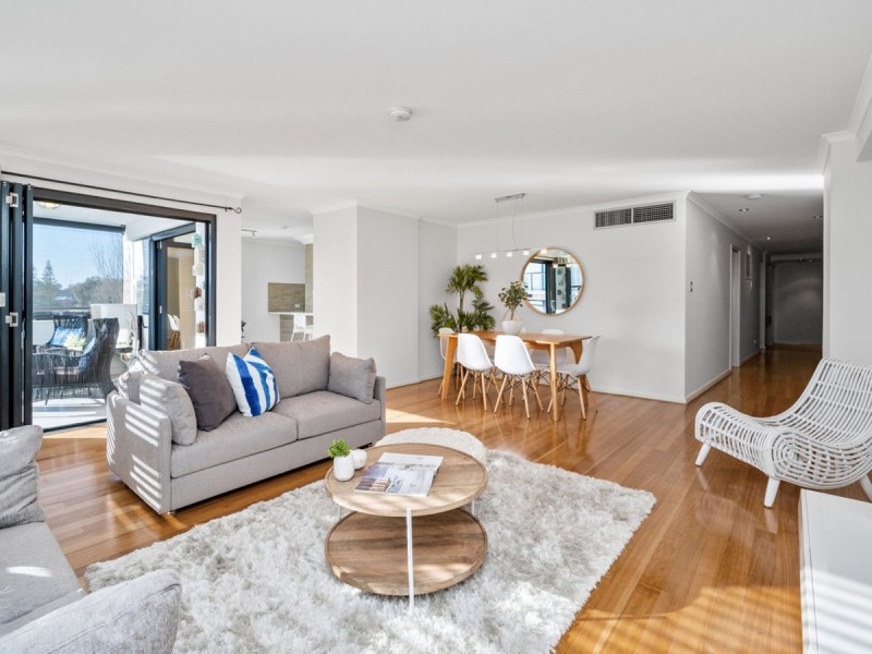 10/82 Royal Street, East Perth WA 6004