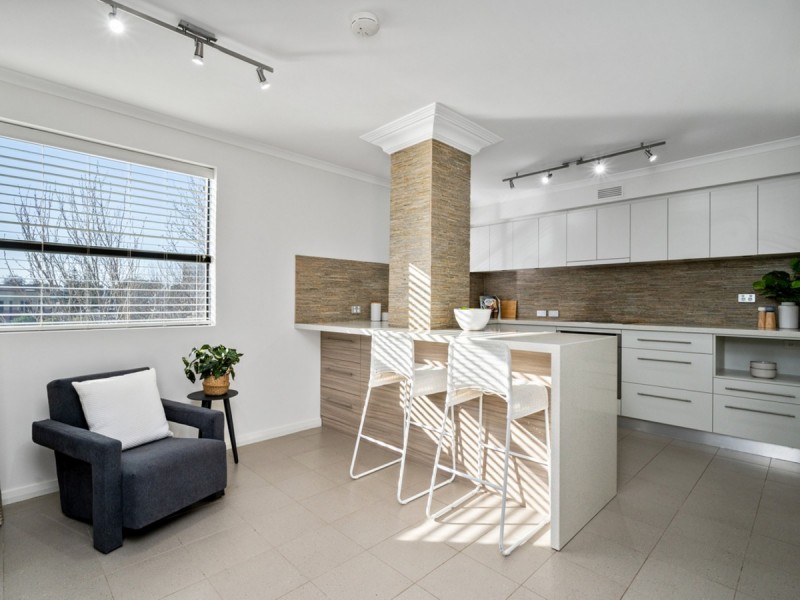 10/82 Royal Street, East Perth WA 6004