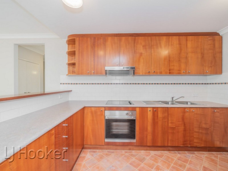 11/2 Henry Lawson Walk, East Perth WA 6004