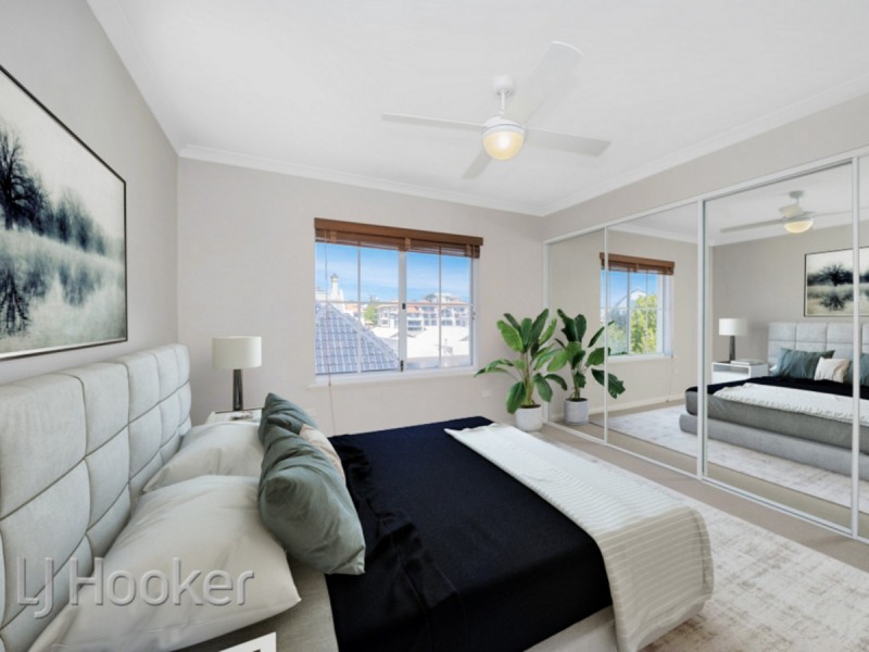 11/2 Henry Lawson Walk, East Perth WA 6004