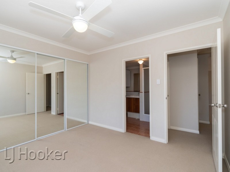 11/2 Henry Lawson Walk, East Perth WA 6004