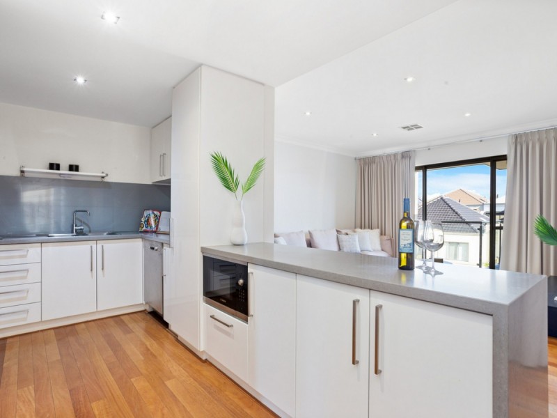 7/39 Tully Road, East Perth WA 6004