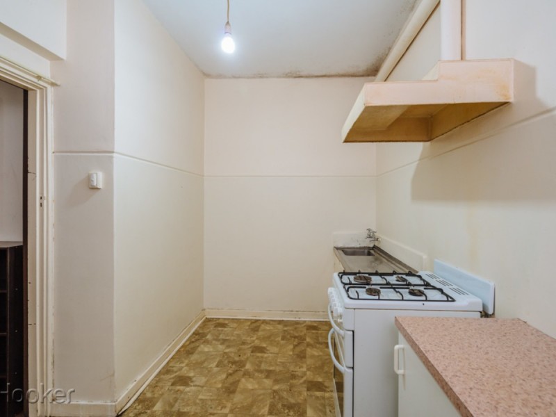 2/126 Terrace Road, Perth WA 6000