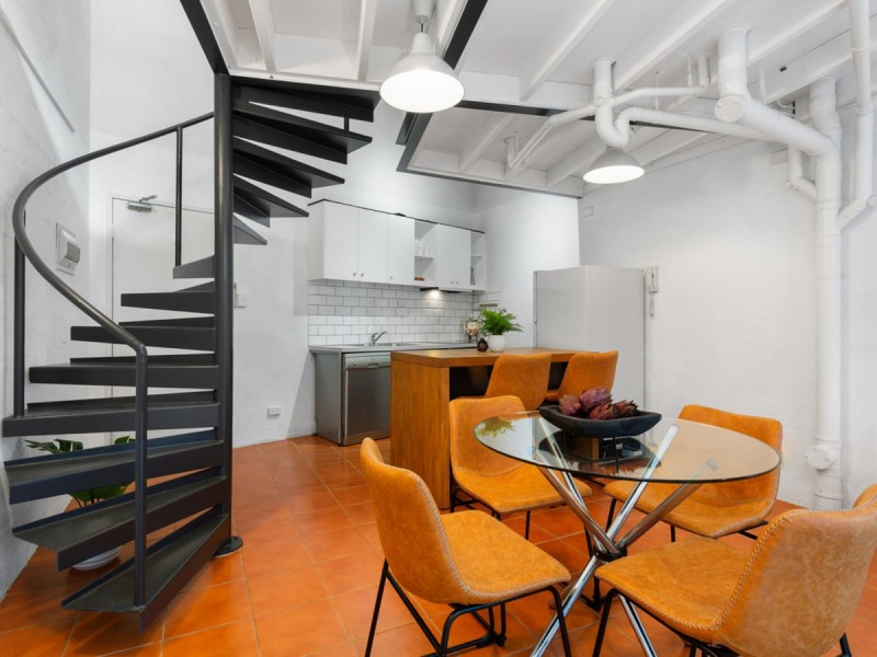 8 Little Saunders Street, East Perth WA 6004