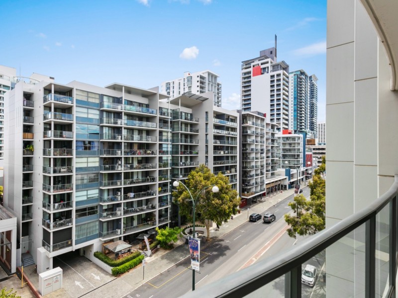 25/128 Adelaide Terrace, East Perth WA 6004