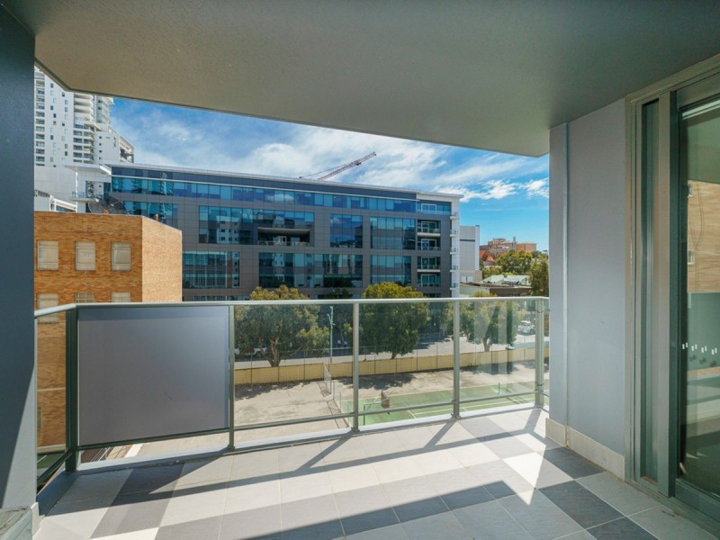 33/208 Adelaide Terrace, East Perth WA 6004