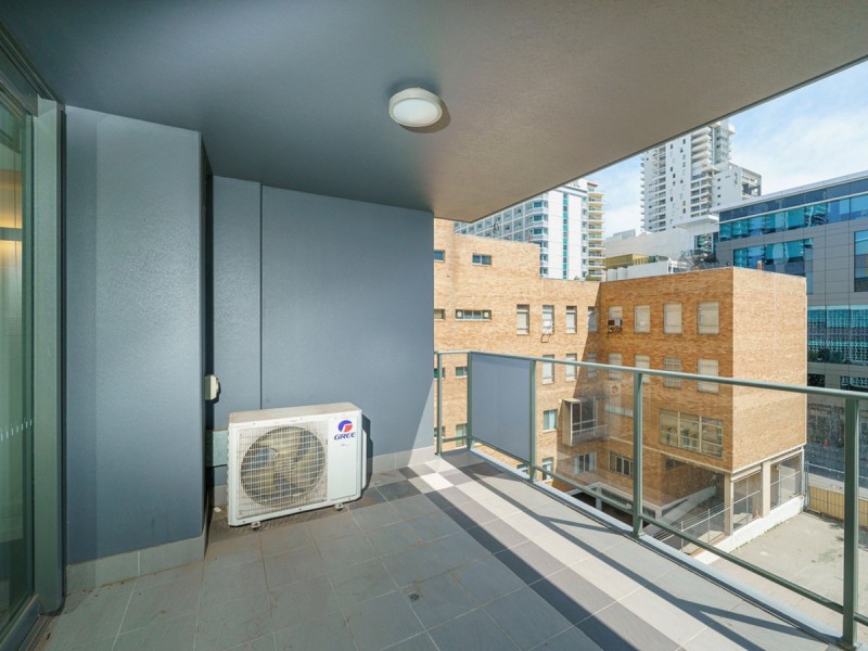 33/208 Adelaide Terrace, East Perth WA 6004