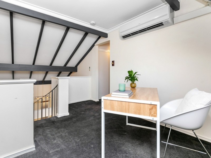 40/22 Nile Street, East Perth WA 6004