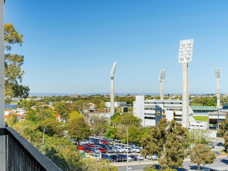 42/38-42 Waterloo Crescent, East Perth WA 6004