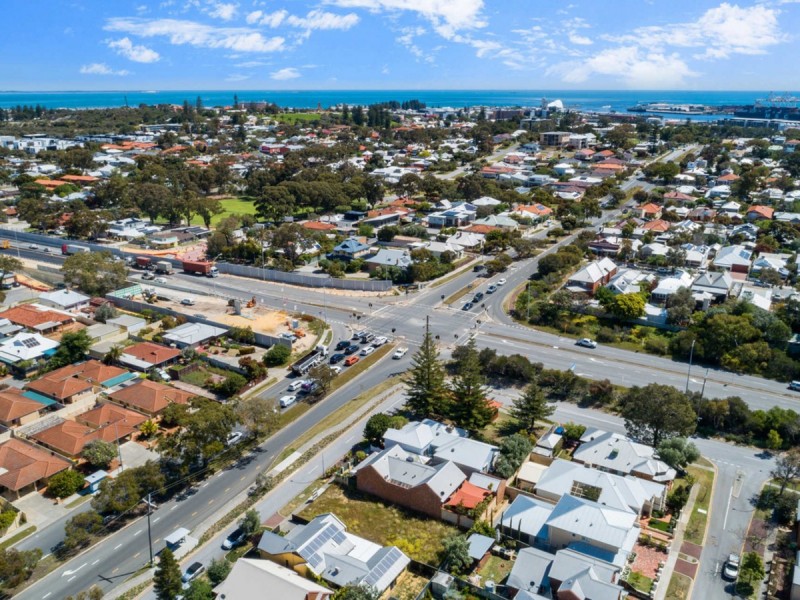 8 Bay Patch Street, East Fremantle WA 6158