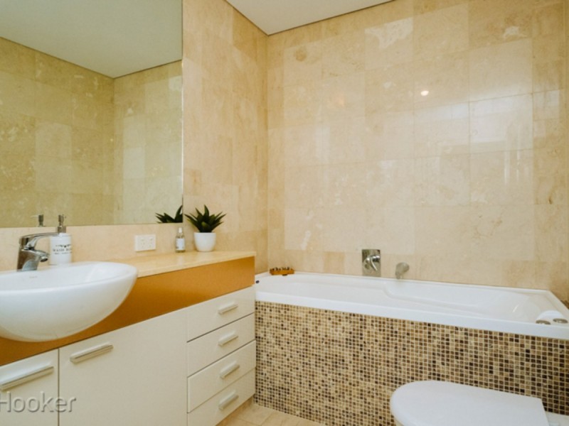 1/113 Royal Street, East Perth WA 6004