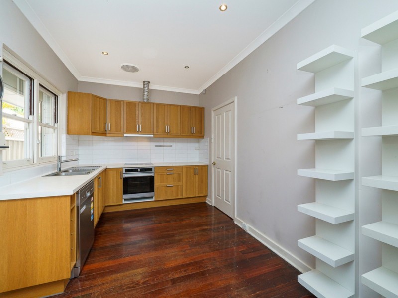 167A Peninsula Road, Maylands WA 6051