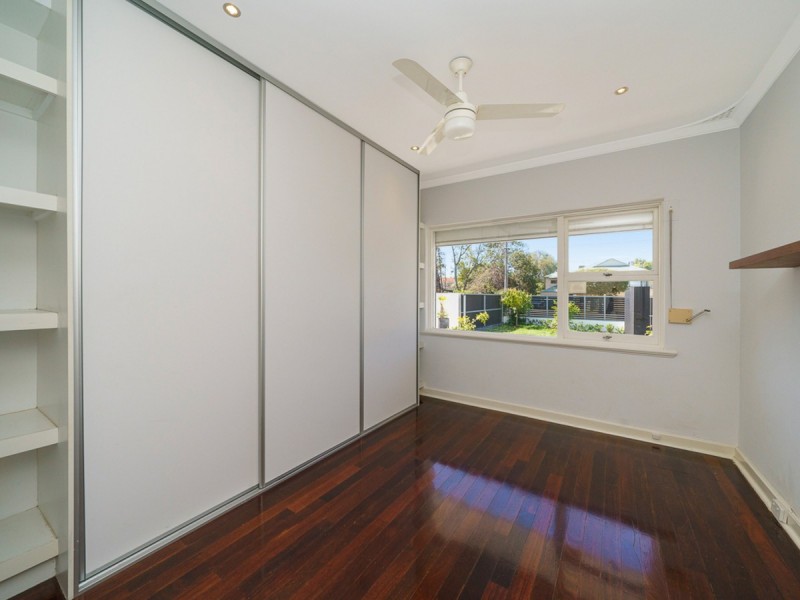 167A Peninsula Road, Maylands WA 6051