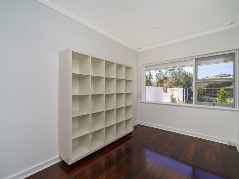 167A Peninsula Road, Maylands WA 6051