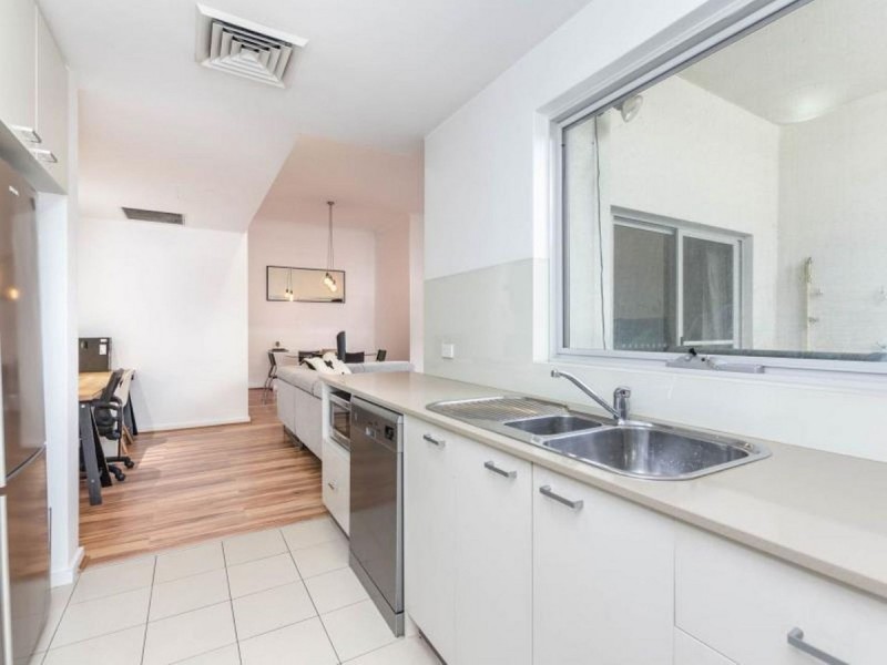 2/38 Fielder Street, East Perth WA 6004