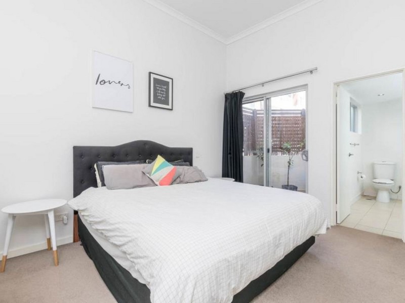2/38 Fielder Street, East Perth WA 6004