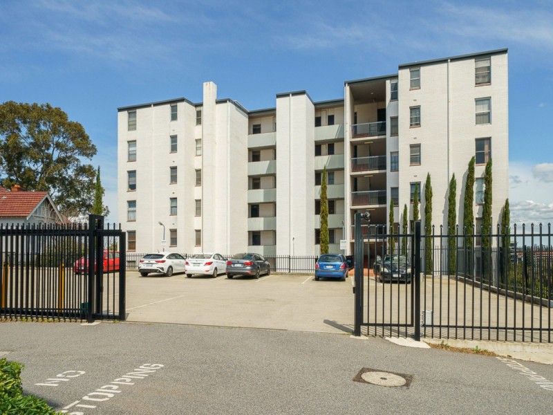 22/38-42 Waterloo Crescent, East Perth WA 6004