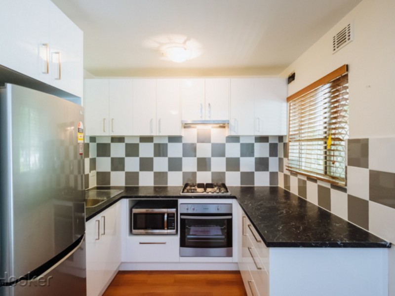 2 J/59 Tenth Avenue, Inglewood WA 6052