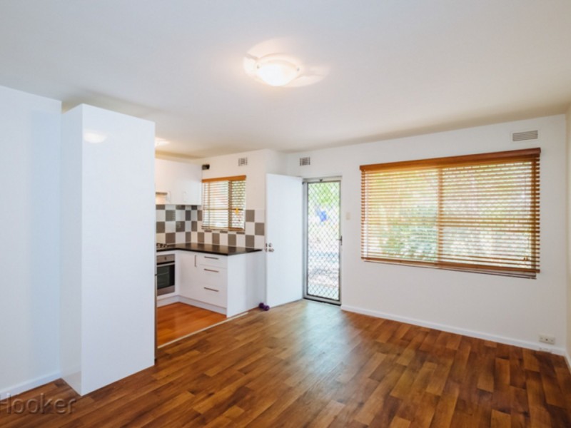2 J/59 Tenth Avenue, Inglewood WA 6052