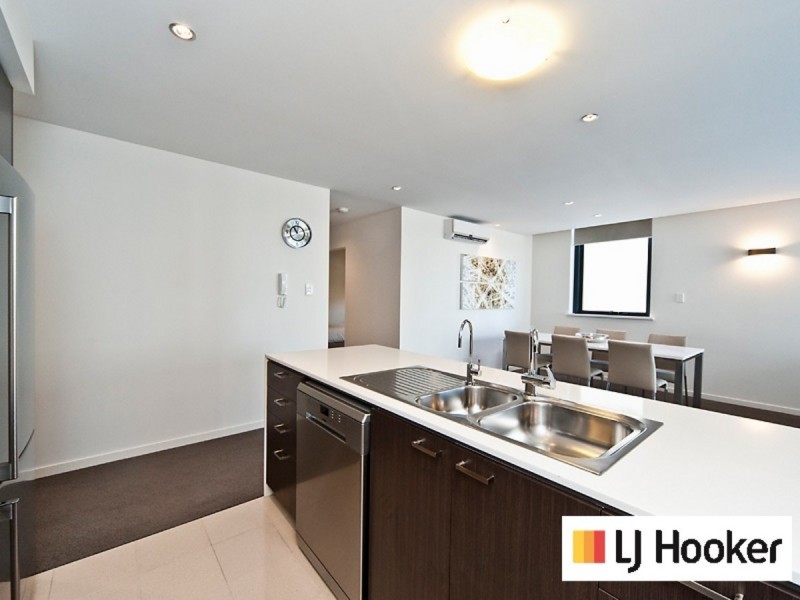 95/208 Adelaide Terrace, East Perth WA 6004