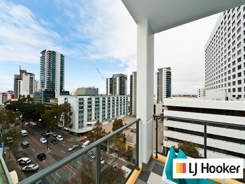 95/208 Adelaide Terrace, East Perth WA 6004