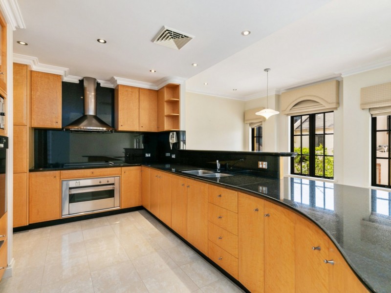 8 Victory Terrace, East Perth WA 6004