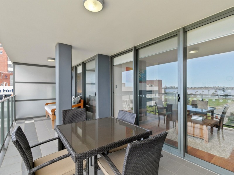 17/18-22 Plain Street, East Perth WA 6004