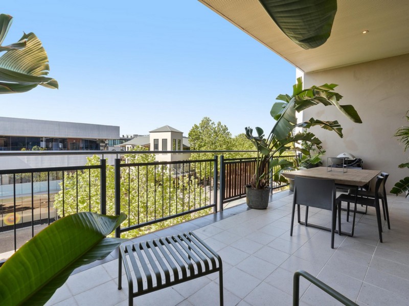 2/101 Royal Street, East Perth WA 6004