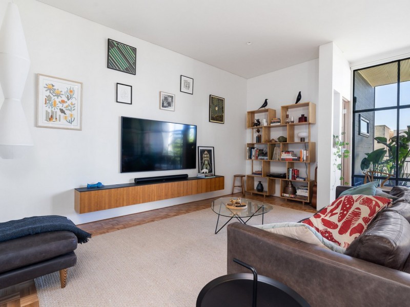 2/101 Royal Street, East Perth WA 6004