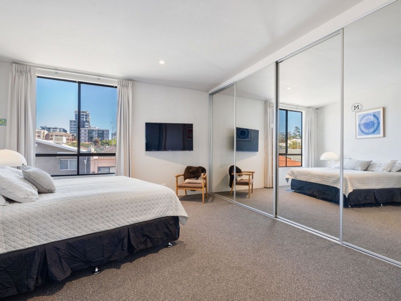 2/101 Royal Street, East Perth WA 6004