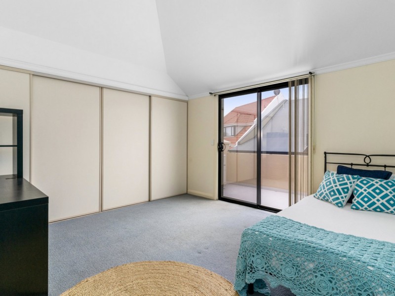 3/8 Tully Road, East Perth WA 6004