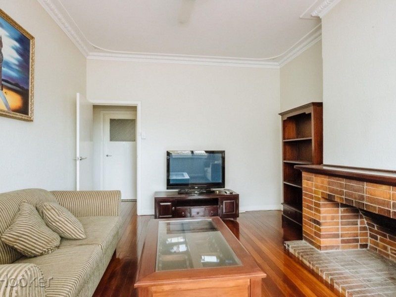 2/98 Whatley Crescent, Maylands WA 6051