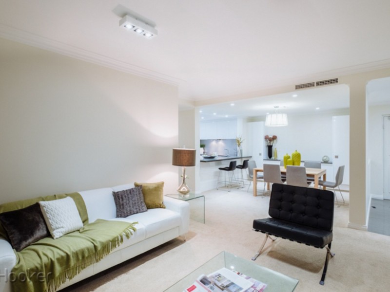 10/25 Haig Park Circle, East Perth WA 6004