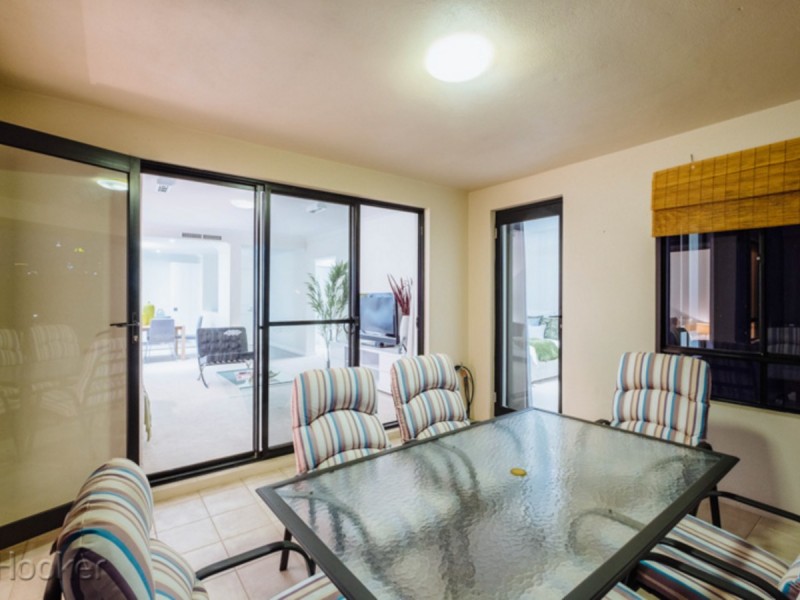 10/25 Haig Park Circle, East Perth WA 6004