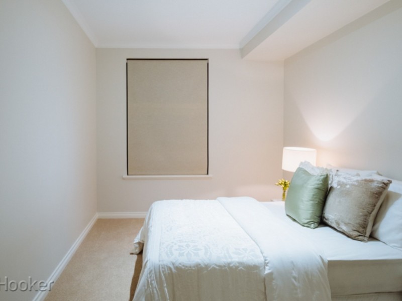 10/25 Haig Park Circle, East Perth WA 6004