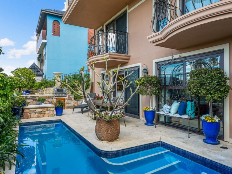 12 Gibraltar Way, East Perth WA 6004