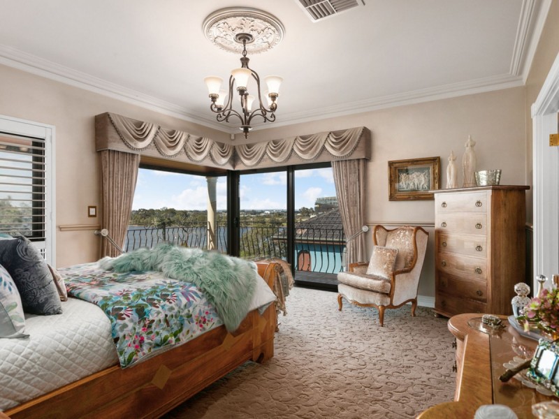 12 Gibraltar Way, East Perth WA 6004