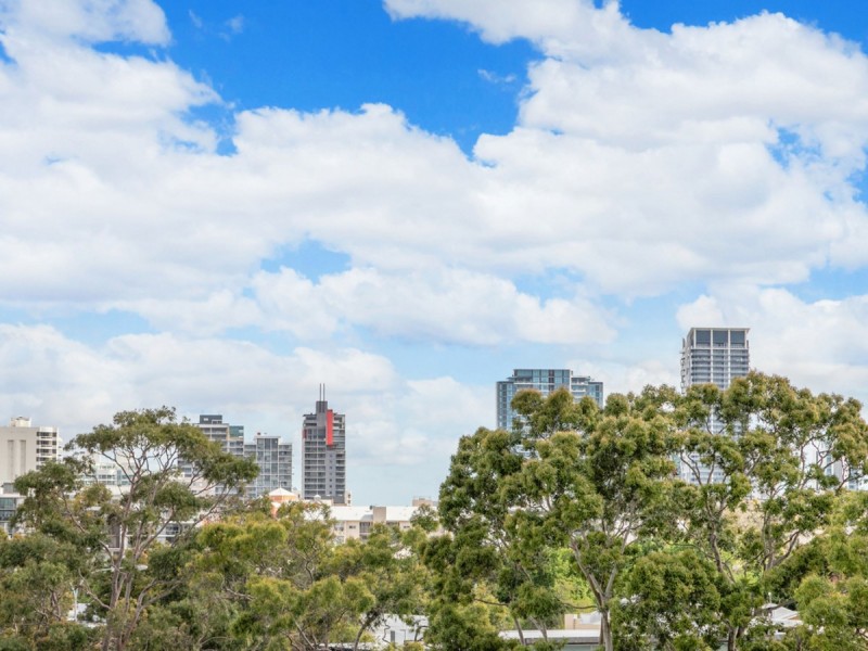 402/9 Tully Road, East Perth WA 6004