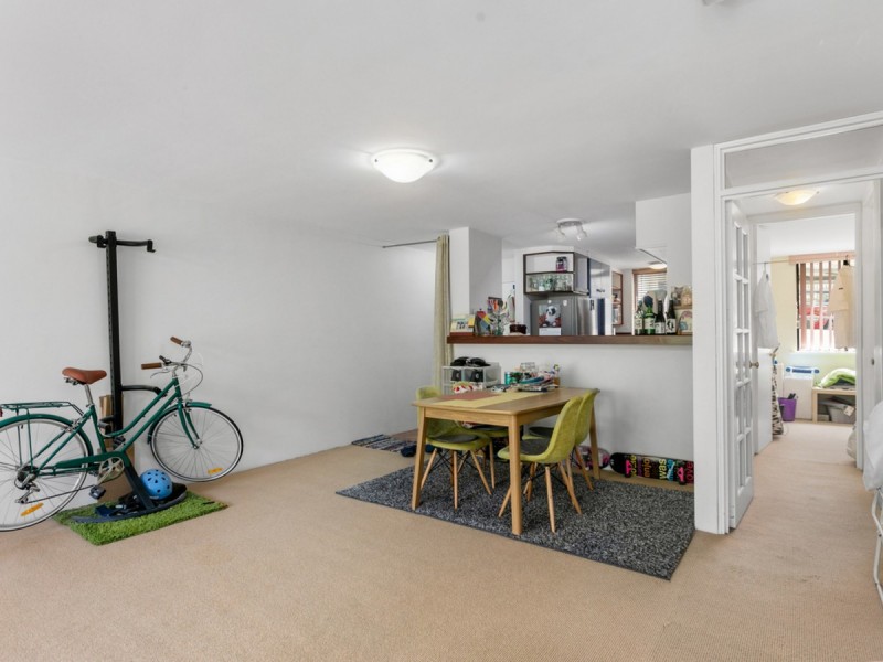 27/2 Goderich Street, East Perth WA 6004