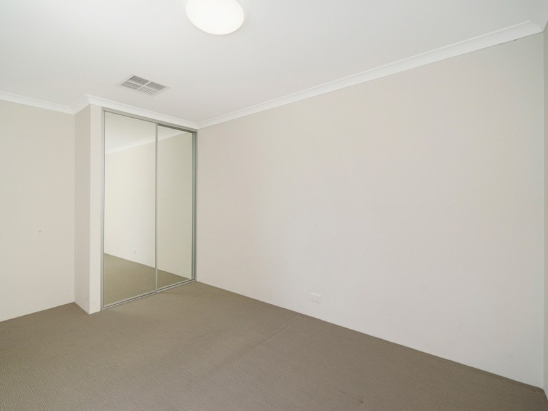 10d Smiths Avenue, Redcliffe WA 6104